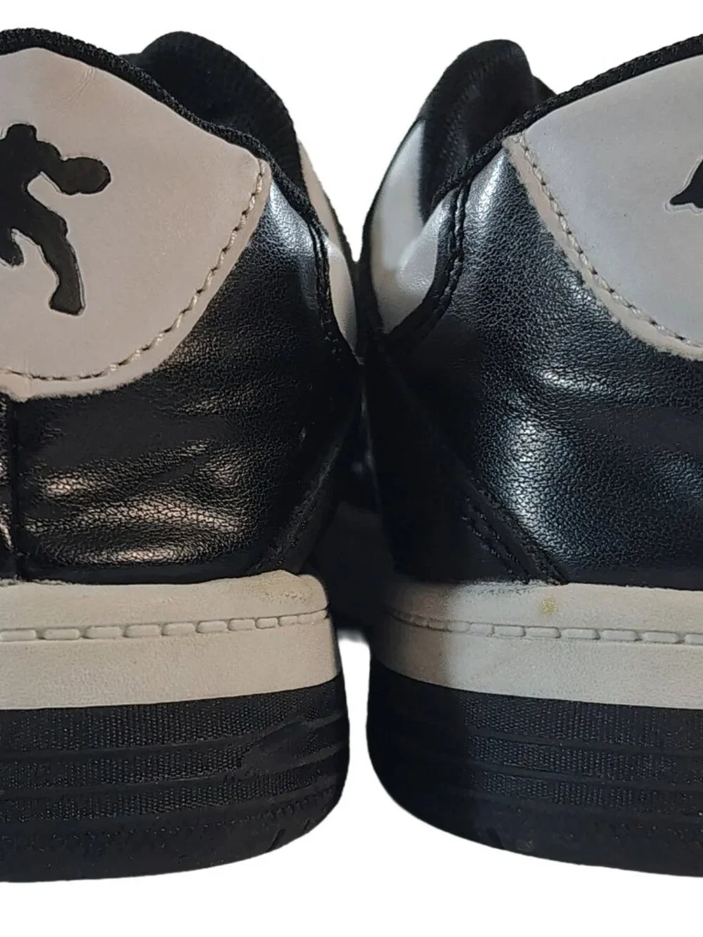 Boy's Black & White Size 6.5 Athletic AND1 Basketball Count Styled Shoe